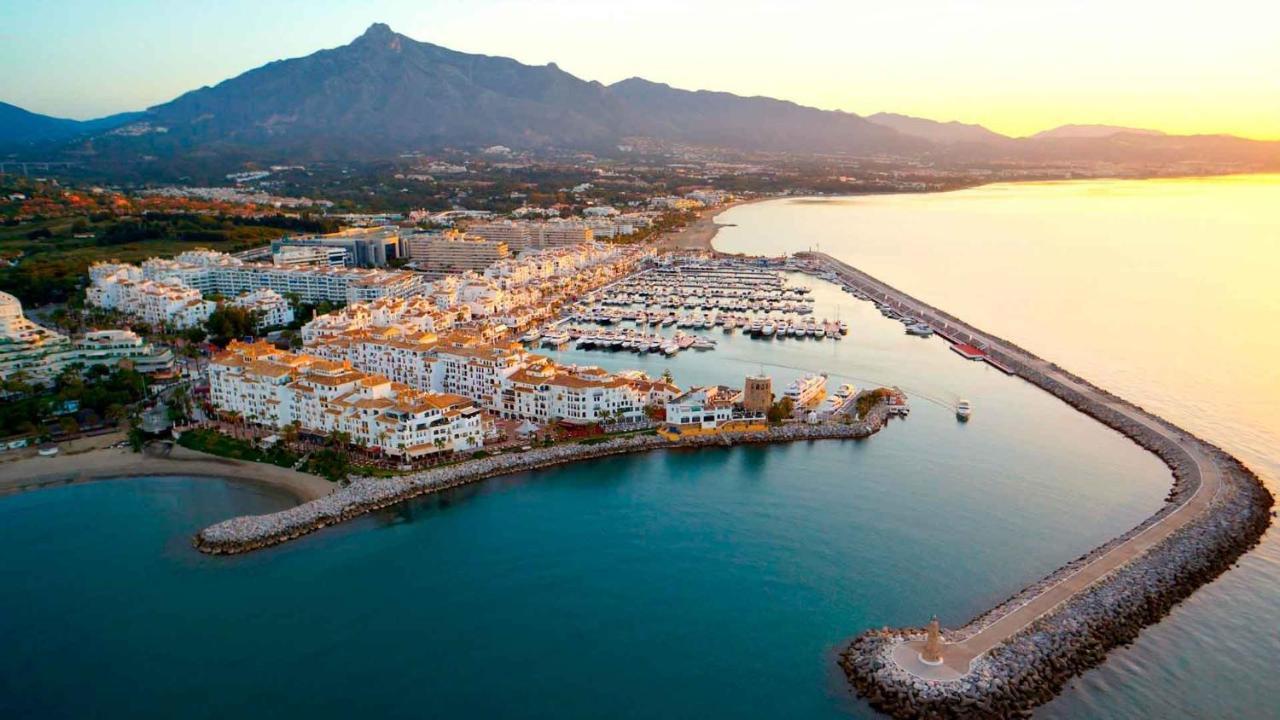 2 Bedroom Apartment Benalmádena Kültér fotó