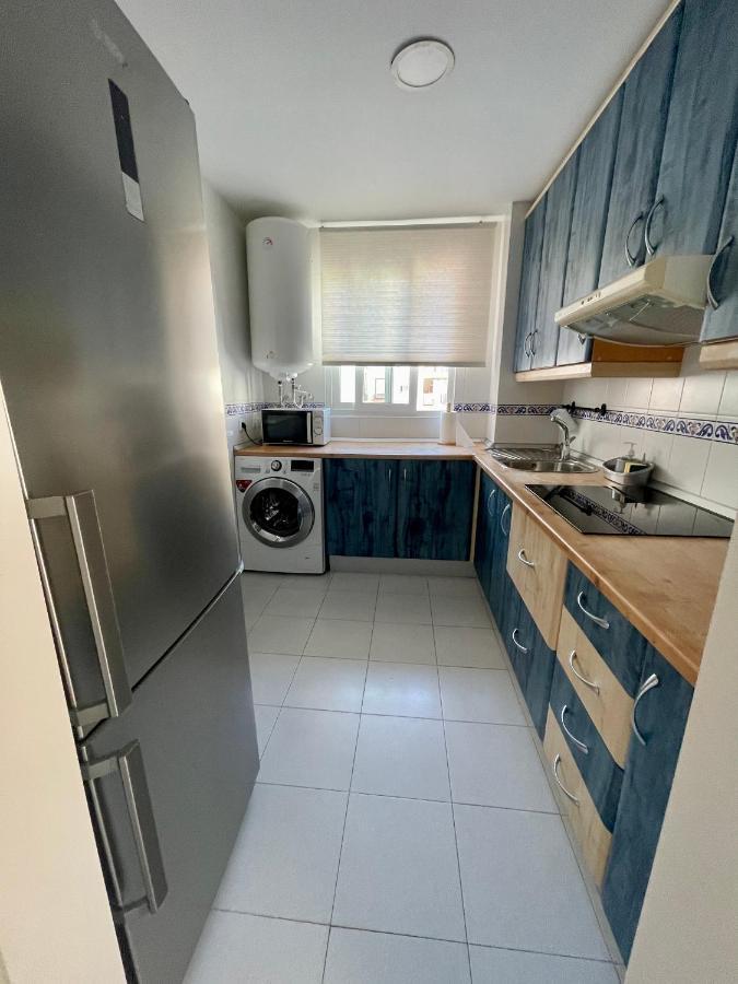 2 Bedroom Apartment Benalmádena Kültér fotó